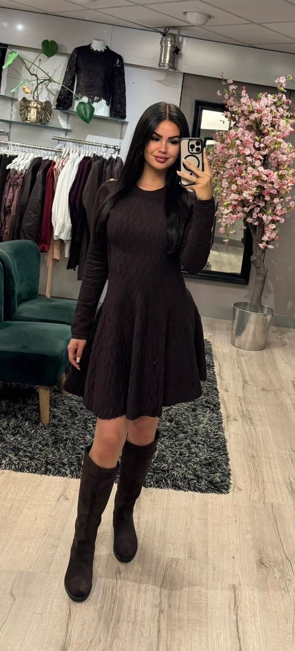 Jurkje Evy bruin