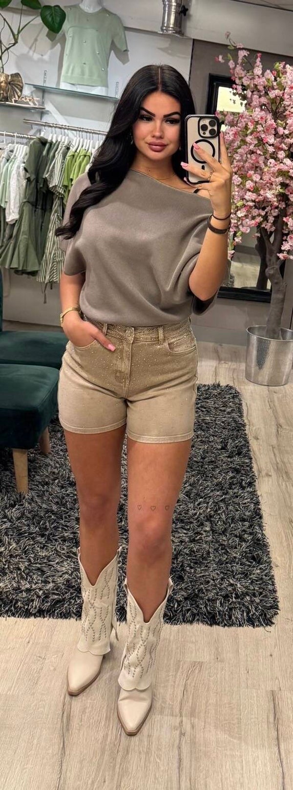 Top taupe