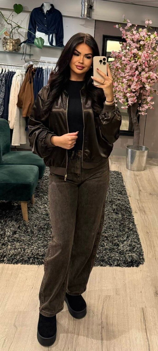 Vest bruin