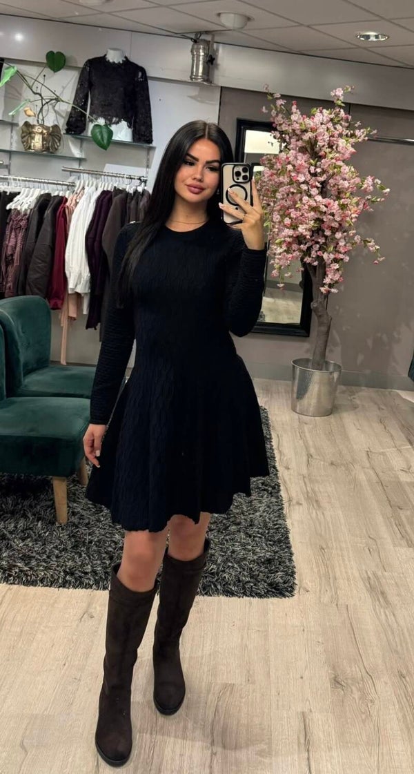 Jurkje Evy zwart