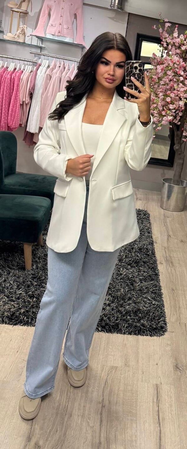 Blazer Yara white