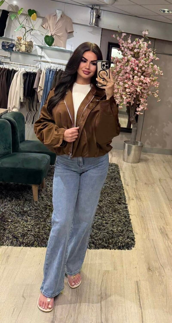 Bomber Jenna