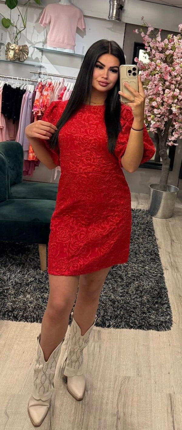 Jurkje eve rood
