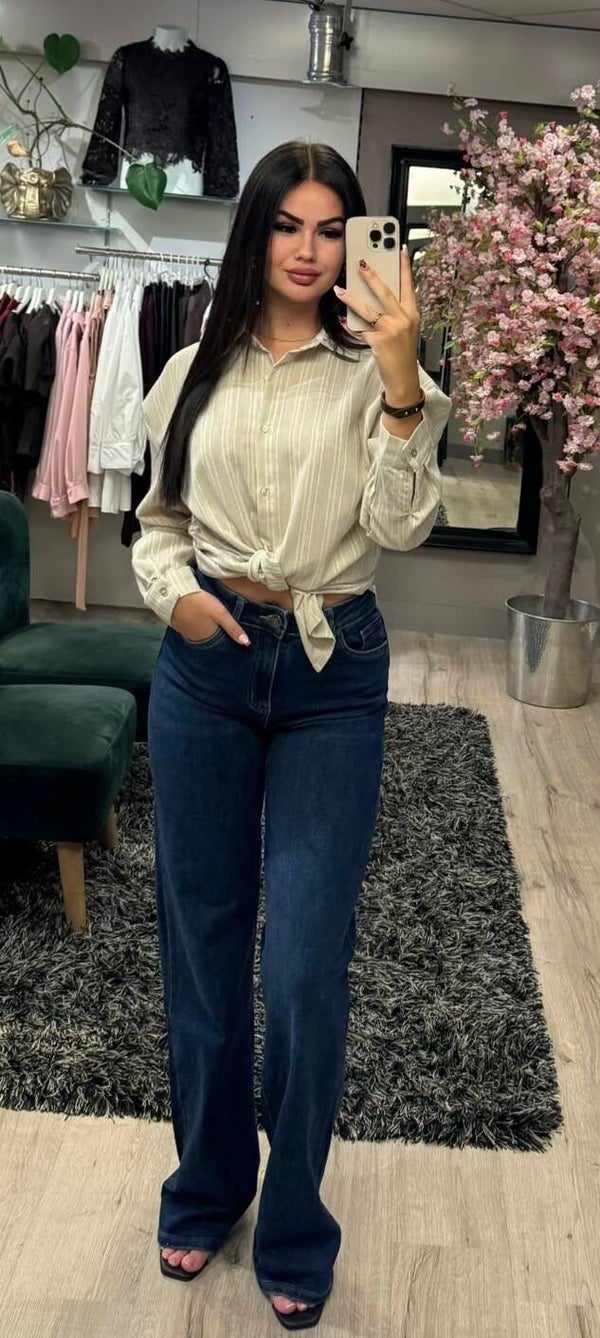 Blouse beige