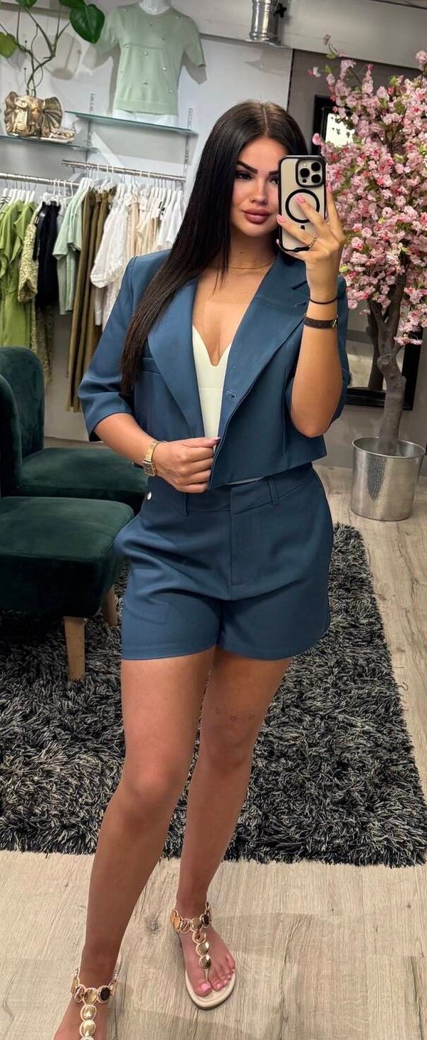 Ambika short blue
