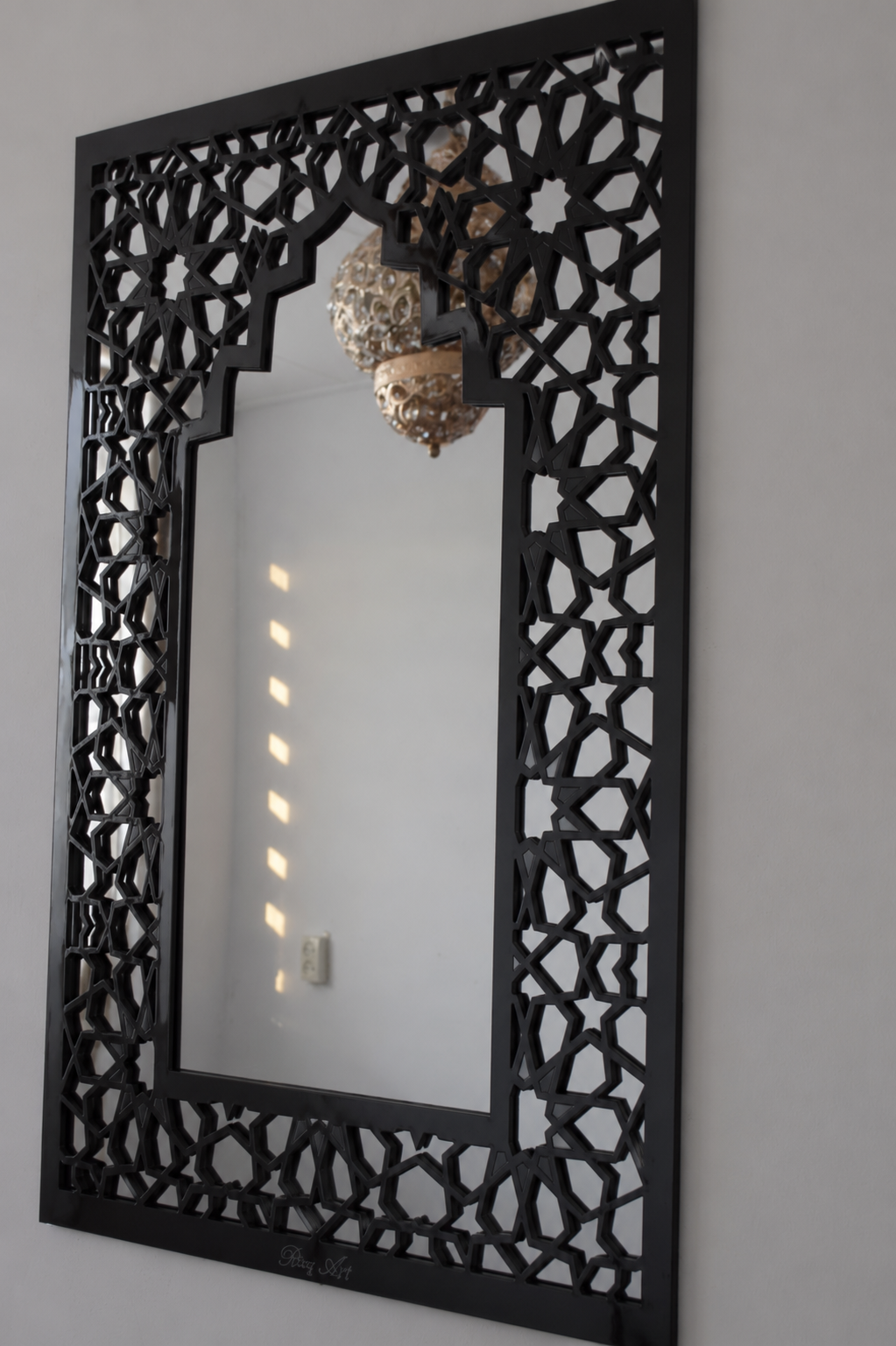 Mosaic Mirage - Design 04