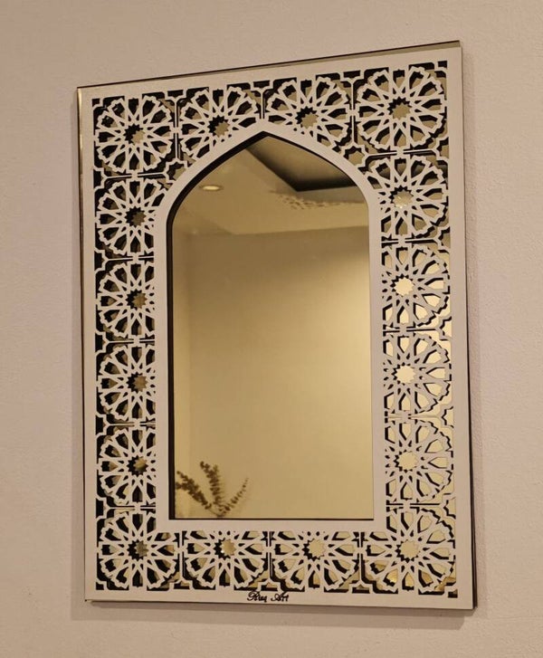 Mosaic Mirage - Design 01