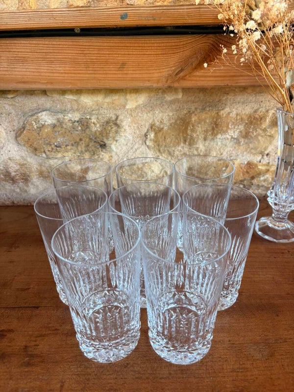 Lot de 8 verres à eau / orangeade en cristal taillé