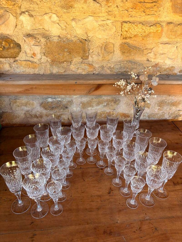 Service de 36 verres en cristal – Cristallerie de Lorraine