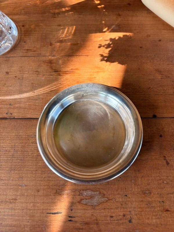Dessous de bouteille vintage en métal argenté – Le Pillet