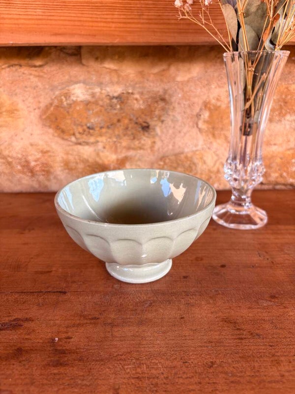 Bol vintage sur pied en céramique céladon