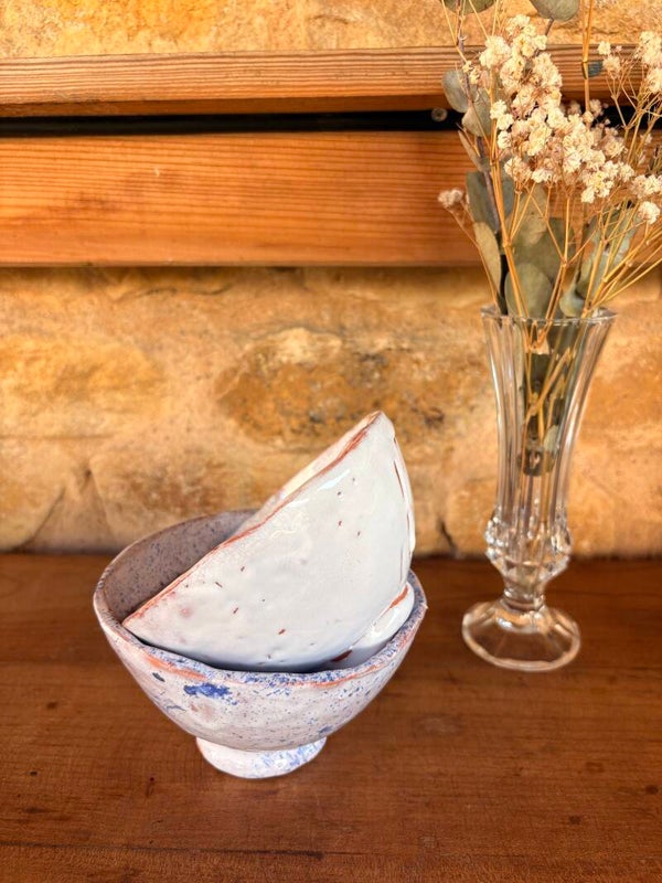 Paire de bols artisanaux en céramique émaillée