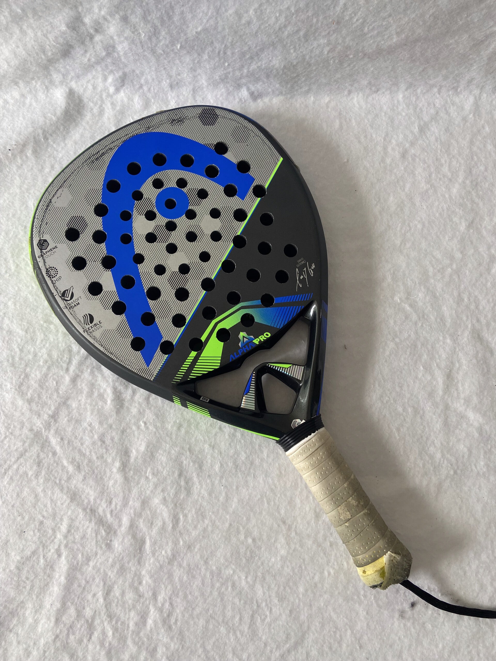 Raqueta Padel Alpha Pro con bolsa