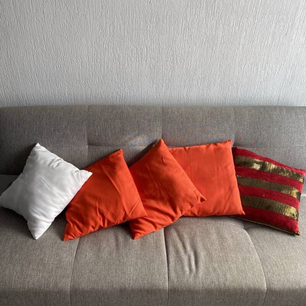 Almohadones con fundas (juego de 5)