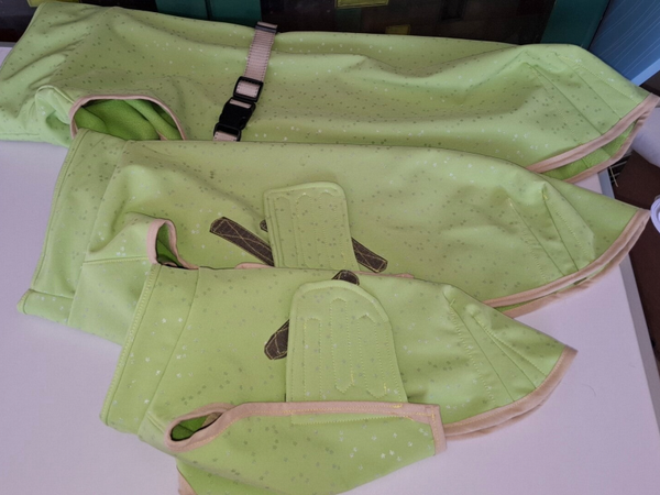 3er-Set Softshell-Hundejacken „Sternenzauber“