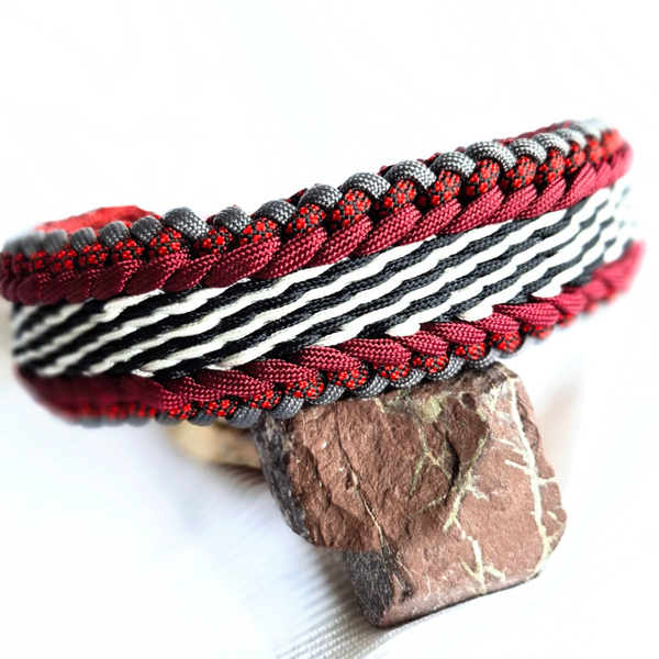 Paracord Halsband "Feuer & Eis" (HU 44-52 cm)