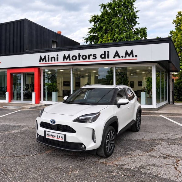 ✨ TOYOTA YARIS CROSS 1.5 HYBRID 5P E-CVT Trend ✨