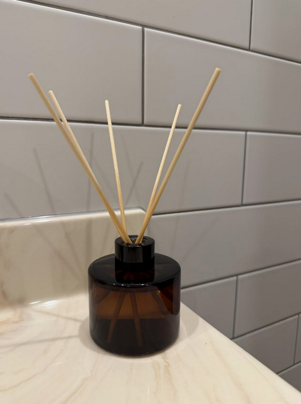 Amber Diffuser with Black Collar - 100ml