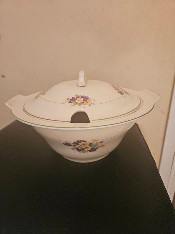 Serveerschaal beschadigd