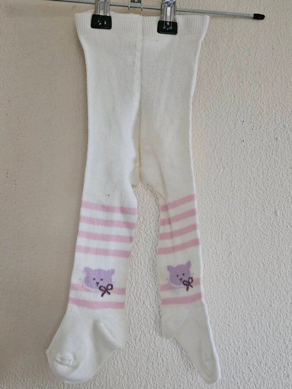 Witte gebreide maillot met beertje op de billen - maat 3/6mnd