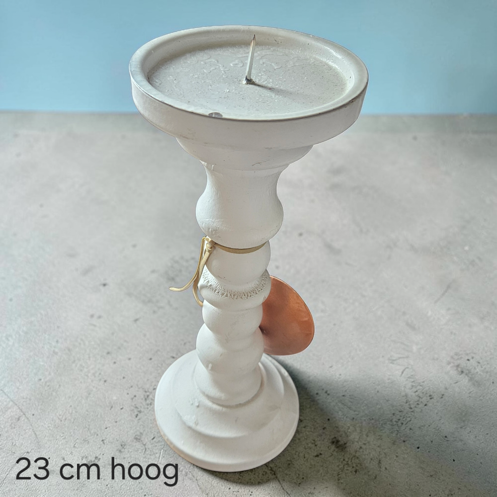 Kaarsenstandaard van hout