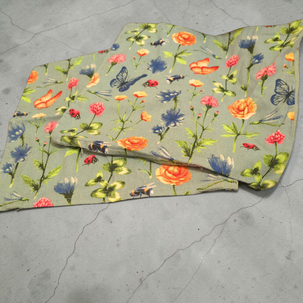 Set van 2 Sierkussenhoezen - Kleurrijk Bloemen- & Insectenmotief