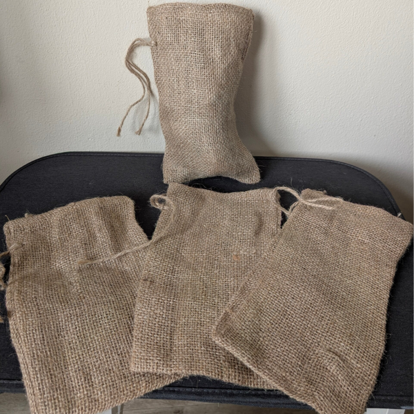 Jute uitdeelzakjes (set van 4)