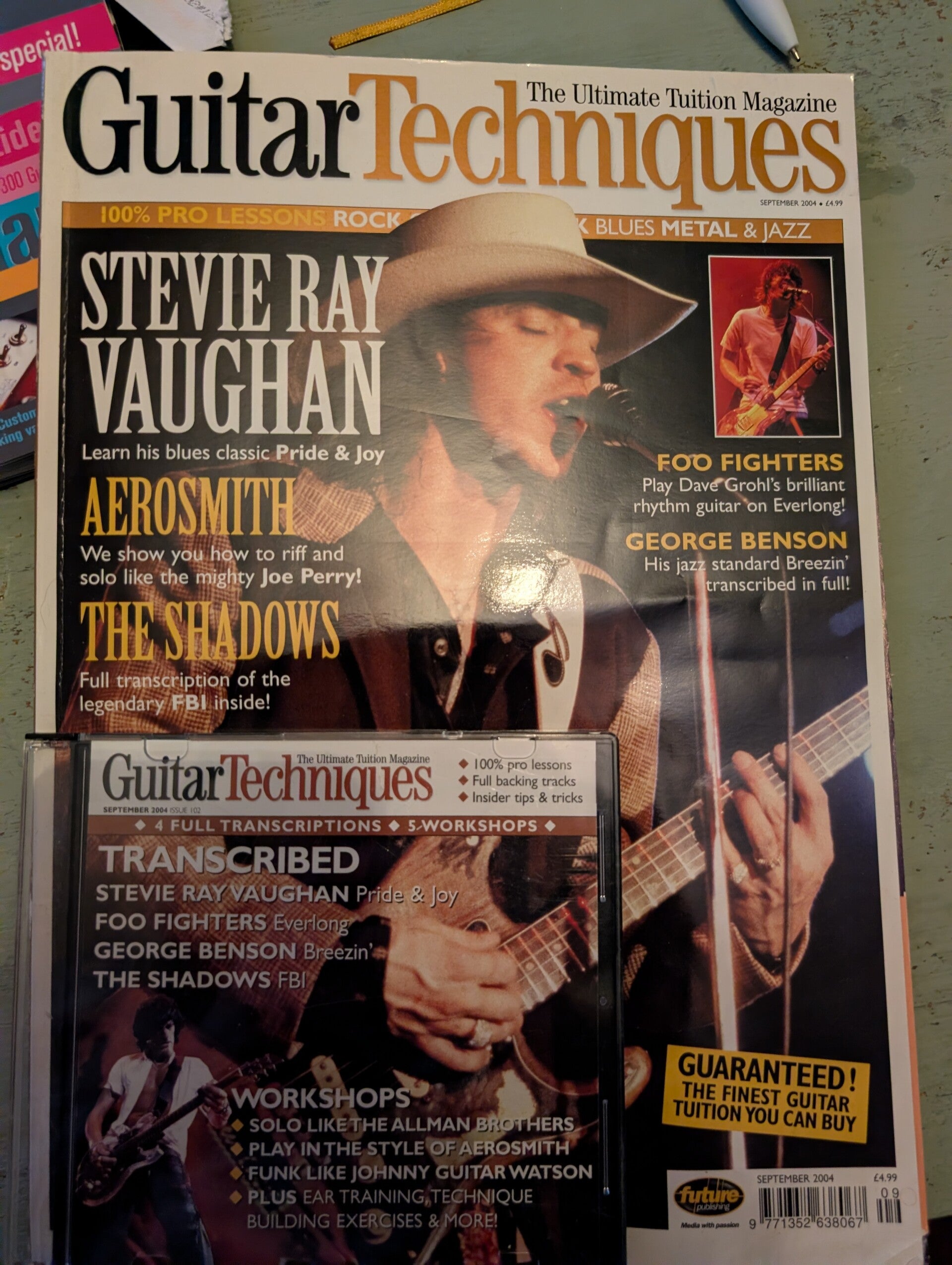 Guitar Techniques sept 2004 + CD – Stevie Ray Vaughan / Foo Fighters / George Benson