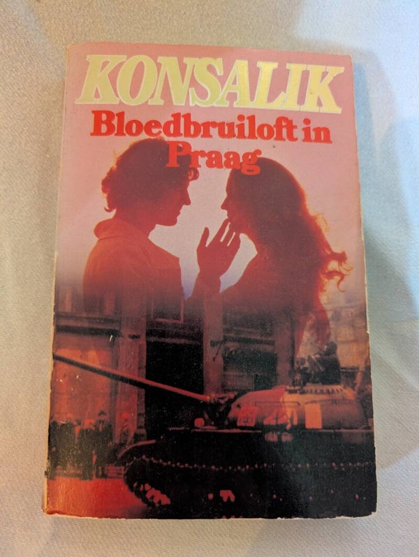 Bloedbruiloft in Praag - Heinz G. Konsalik