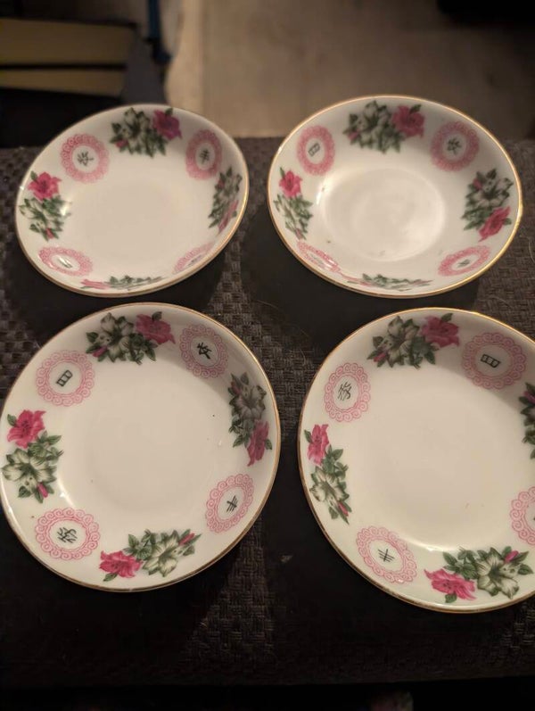 Set van 4 Porseleinen Schoteltjes 10 cm - Liling China