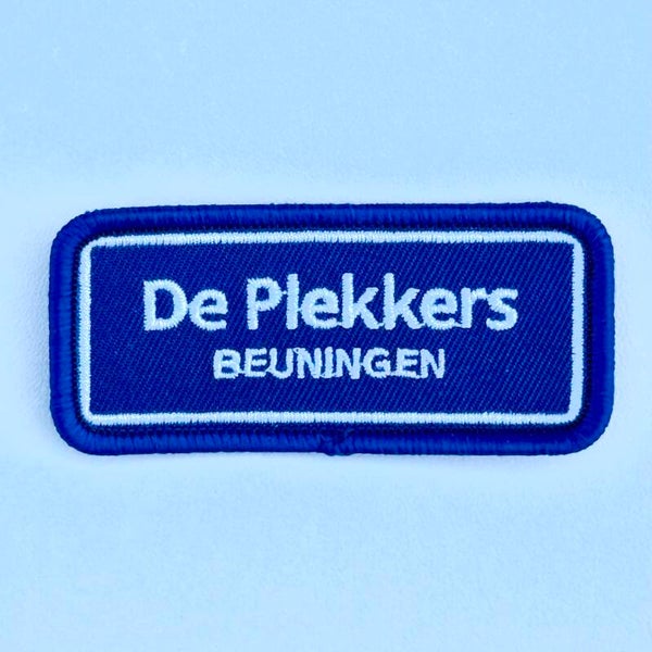 Embleem: De Plekkers – Beuningen 7 x 3 cm
