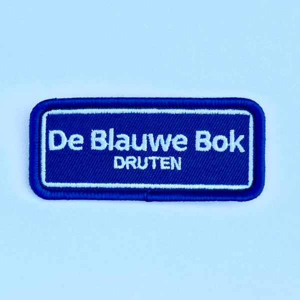 Embleem: De Blauwe Bok – Druten 7 x 3 cm