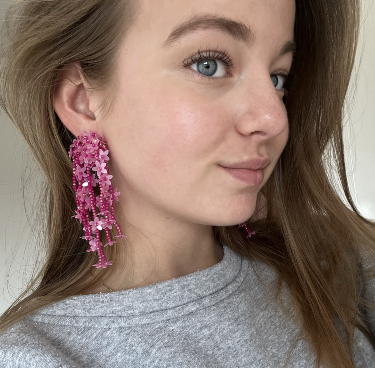 Bohemian franjes oorbellen met kraaltjes O32 Fuchsia
