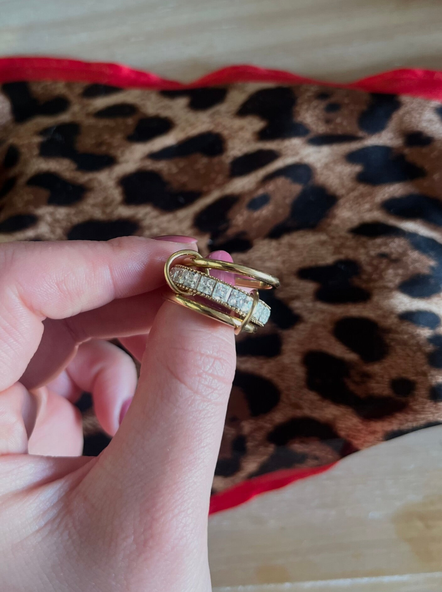 Triple statement ring R18 Goud