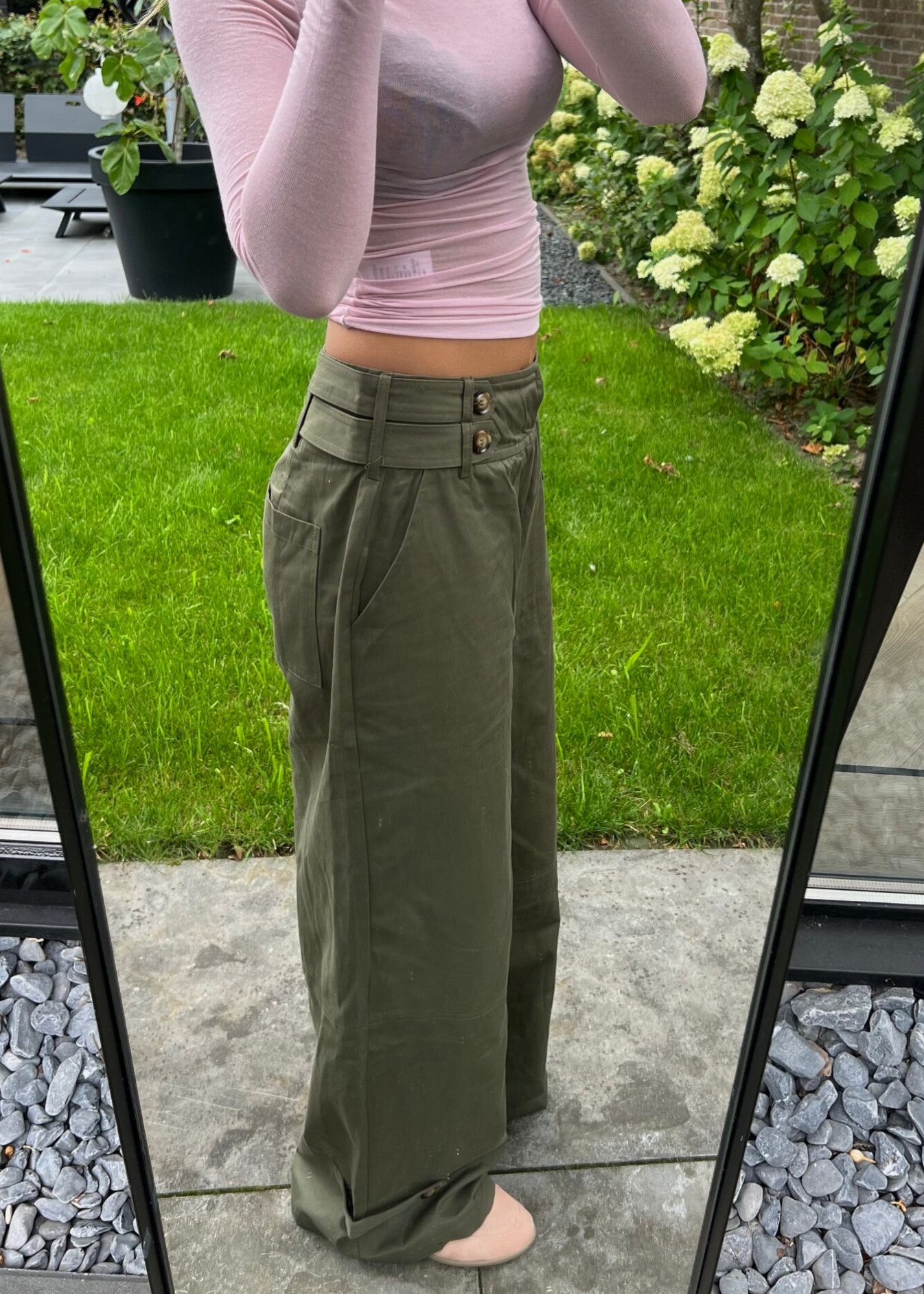 Baggy donkergroene broek