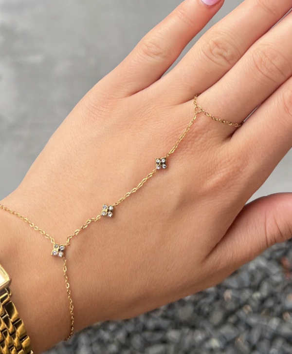 Hand chain klaver steentjes A17 Goud