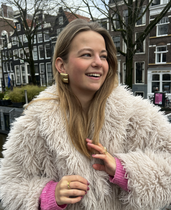 Vierkante statement oorbellen O29 Goud