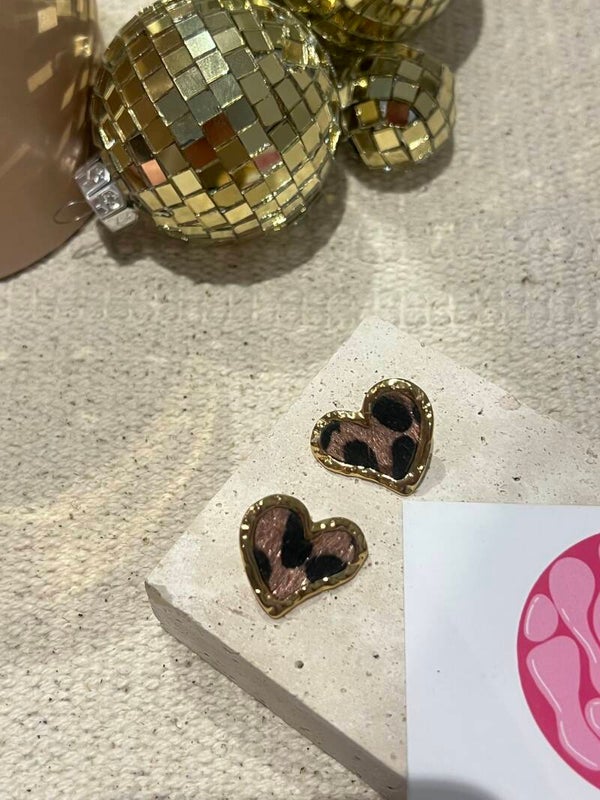 Panterprint hartjes oorbellen O9 Goud/Bruin