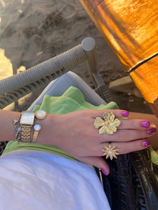 Grote bloem ring goud