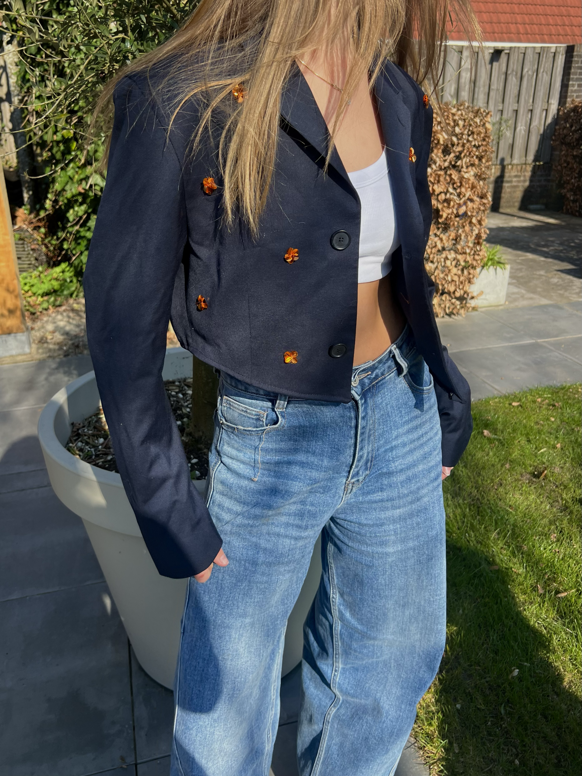Cropped blazer met oranje bloemen pailletten