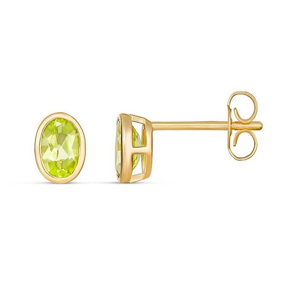 Oval Shaped Peridot Stud Earrings in 9ct Yellow Gold