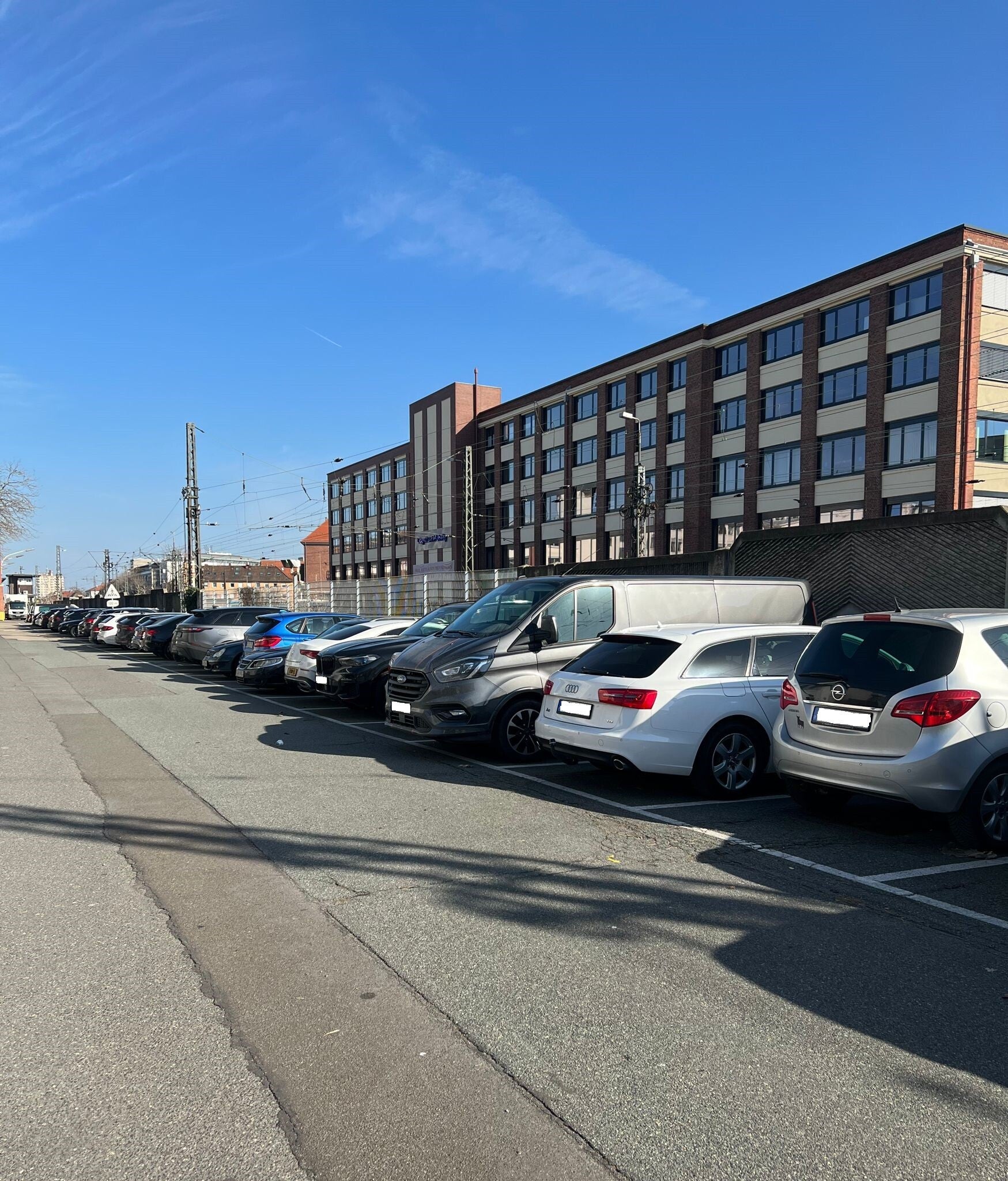 Parken Mit Wohnmobil Am Frankfurter Flughafen www.cleanvaletparkservice.com