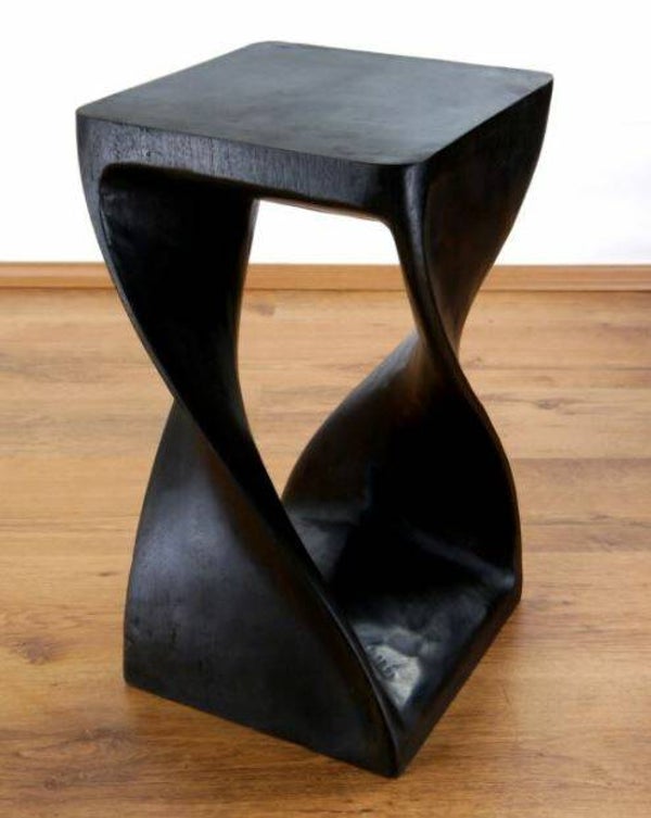 Massief houten kolom, Aziatische bijzettafel, gedraaid kleur zwart