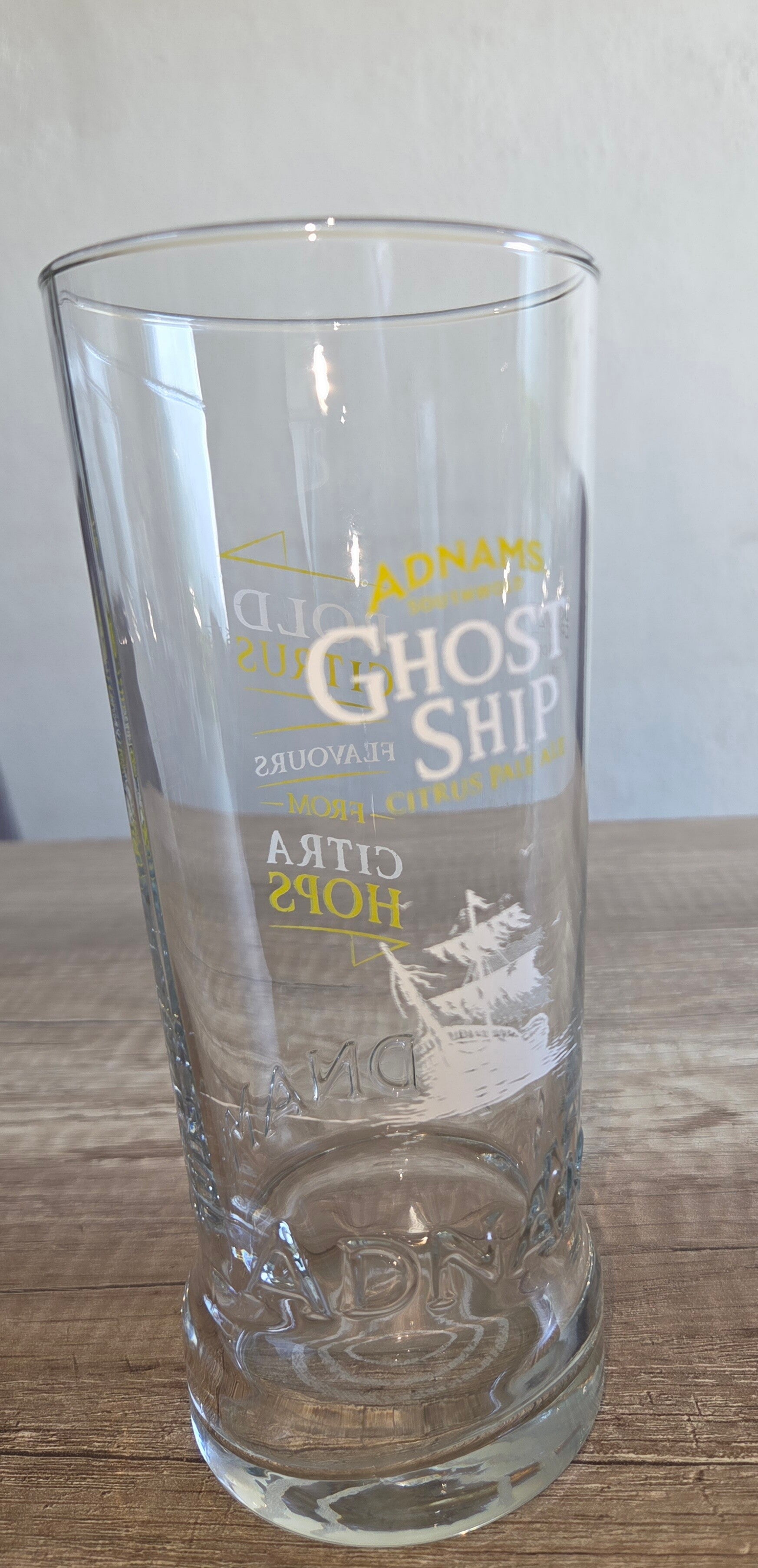 Glaswerk Ghostship