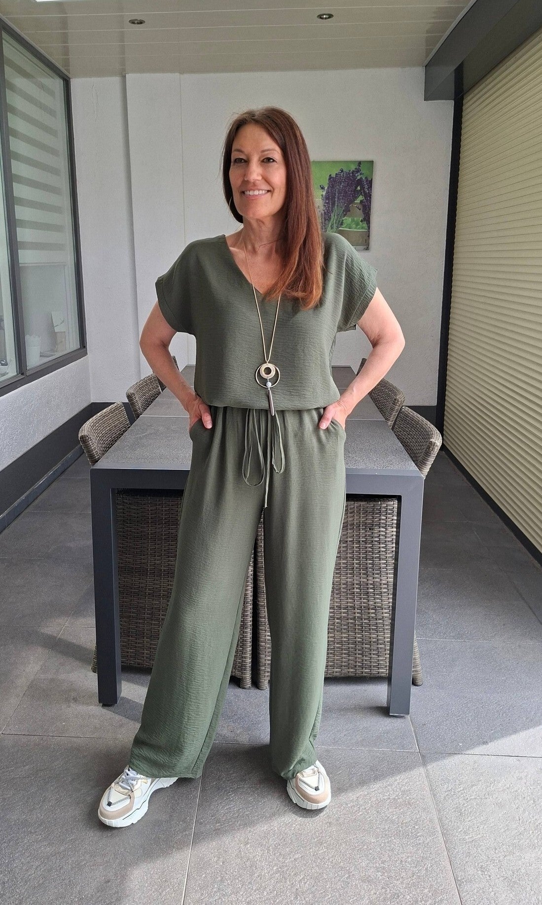 Musthaves by Elja 2-delige set broek en top army groen