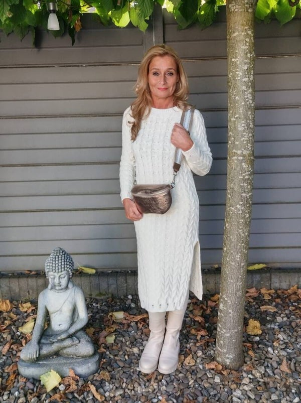 Gebreide jurk met kabelmotief Jill wolwit