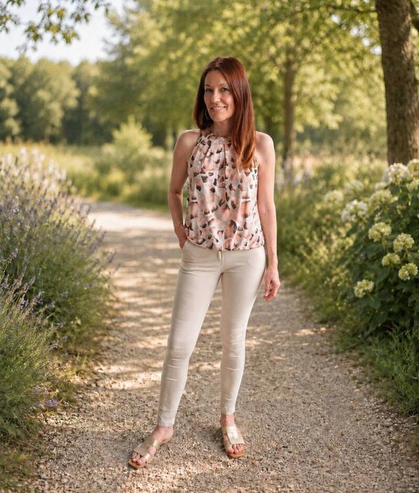 Haltertop travelstof met print zalm/beige