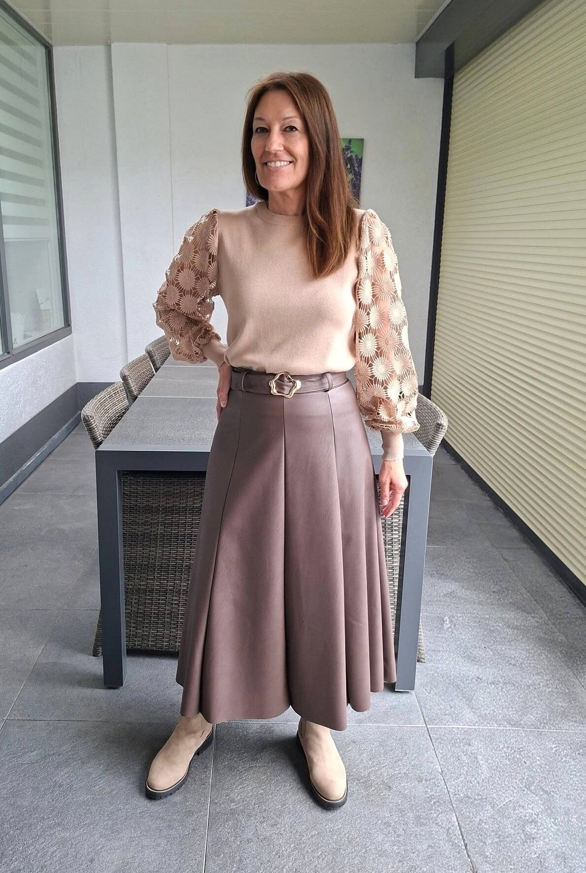 Leatherlook rok met mooie riem bruin
