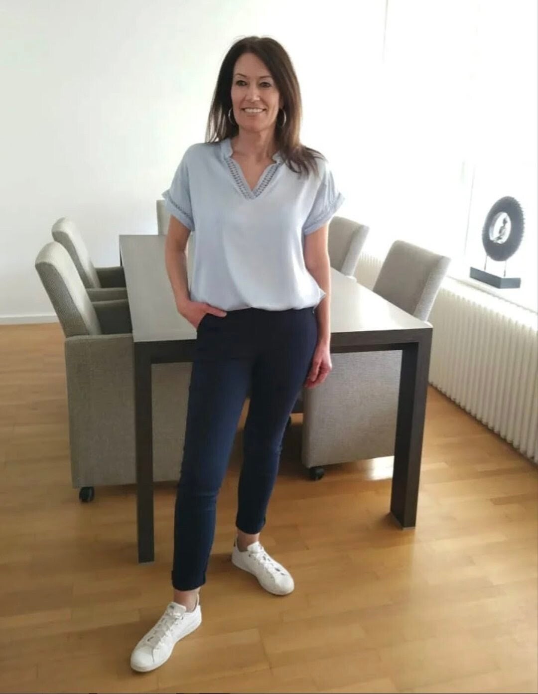 Chino broek donkerblauw met riempje