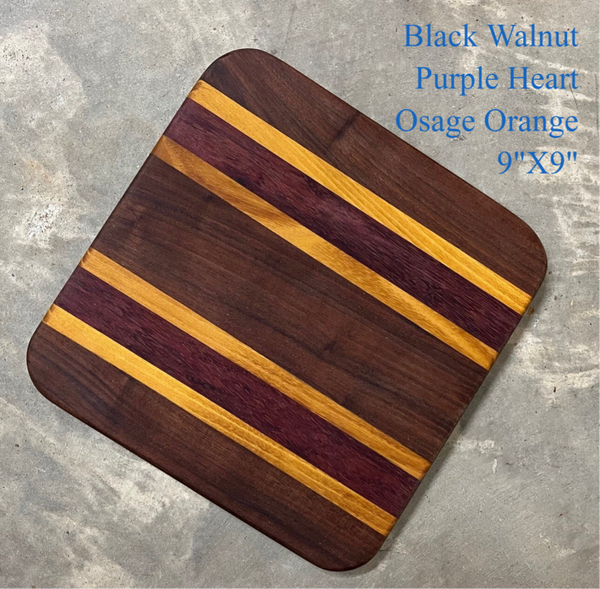Wooden trivet with feet